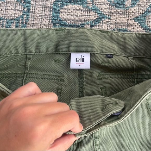 Cabi Style #5315 The Quest Skinny Stretch fine Cords Pants Army Green - Picture 4 of 7